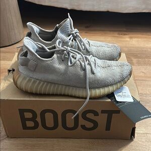 Adidas Yeezy Boost 350 V2 Sesame